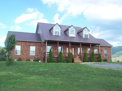 948 Buckhorn St, North Tazewell, VA, 24630