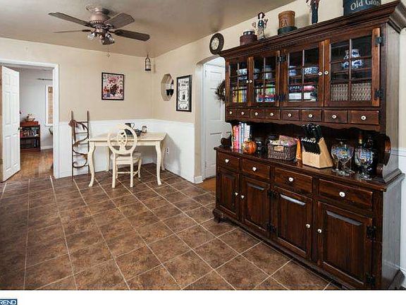 5th image of 5 Willow Ln