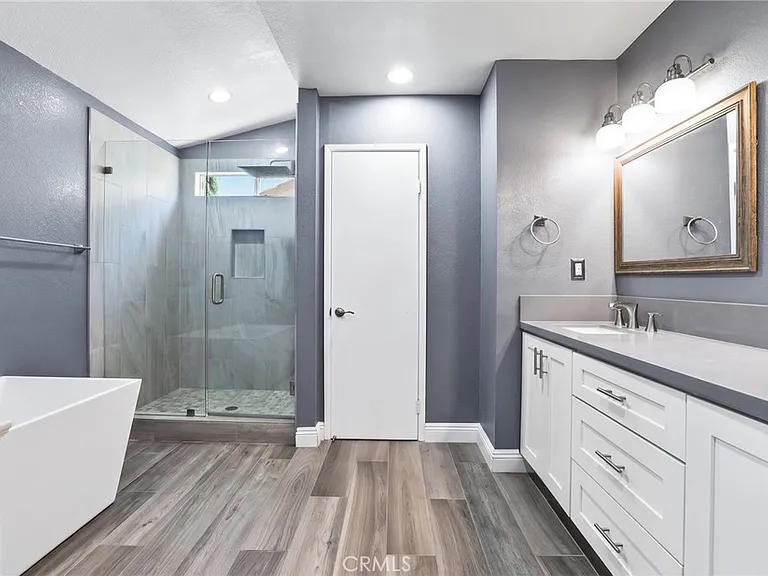 52 Touraine Pl — Photo 32