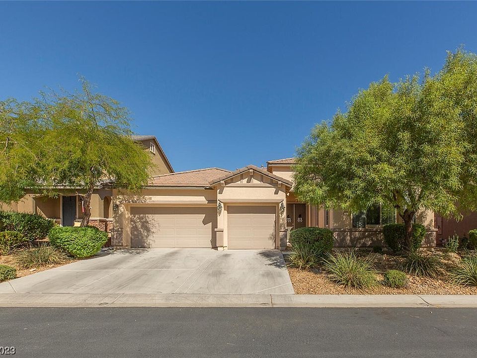 1st image of 10116 Amana Oaks Ave