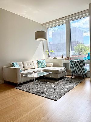 5th image of 450 W 17th St APT 1012