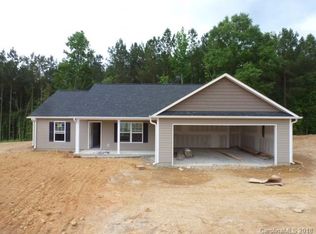 3208 Silver Fox Cir, Lancaster, SC 29720
