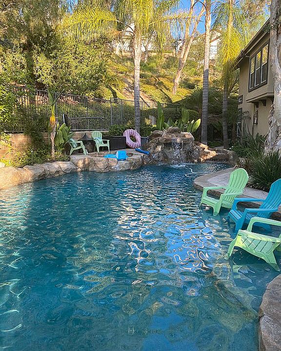 2nd image of 21782 Hermosa Ln
