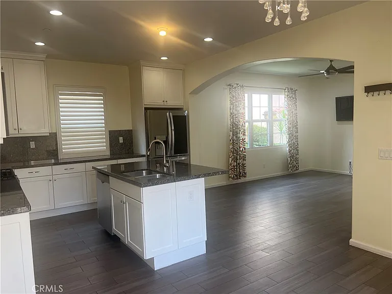 120 Strawberry Grv — Photo 11
