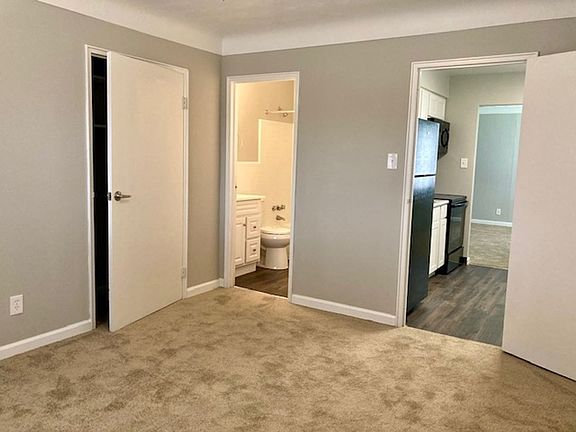 4th image of 3411 Broadwell Ave APT 16