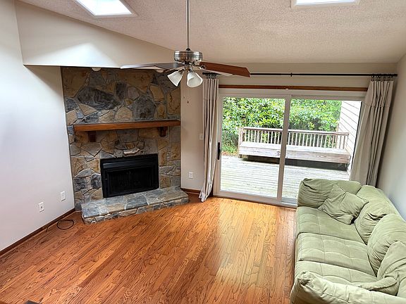 3rd image of 200 Saint Mark Ct #1