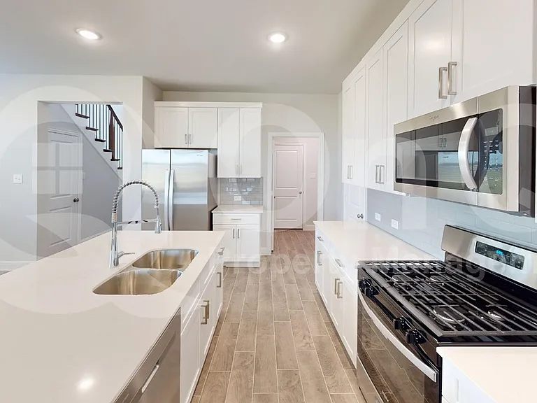 2503 Blue Oasis Ct — Photo 5