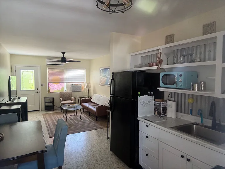 2627 Staples Ave — Photo 6