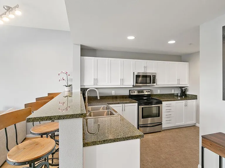 206 Park Blvd #706 — Photo 4