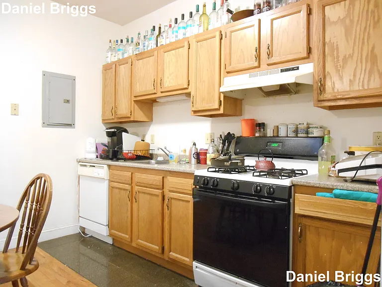 17 Cummings Rd #3 — Photo 15