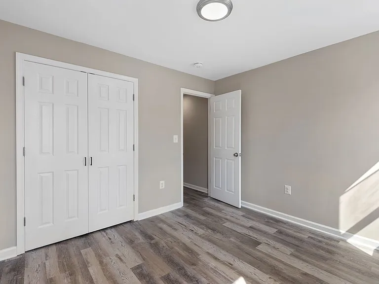 531 N Belnord Ave — Photo 11
