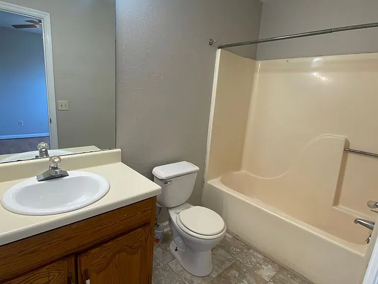 5315 Whisperwood Ct — Photo 7