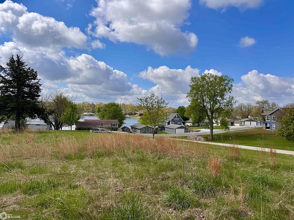 1st image of 1137 Crestview Dr