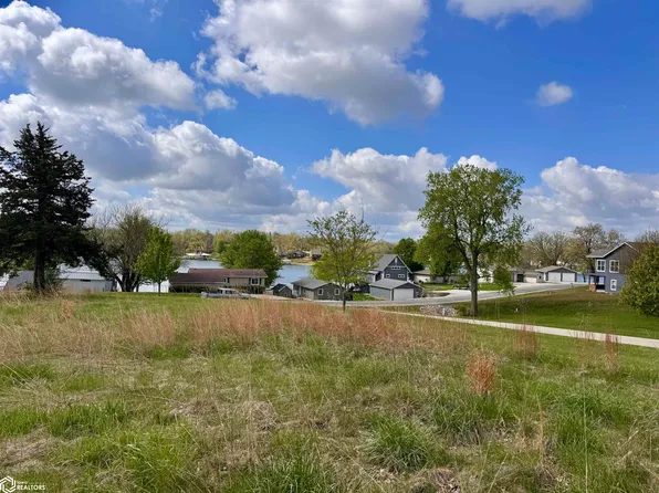 1137 Crestview Dr, Ellston, IA 50074