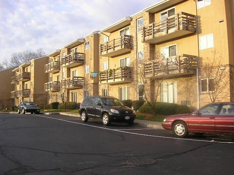 1st image of 680 Union Ave #E-6