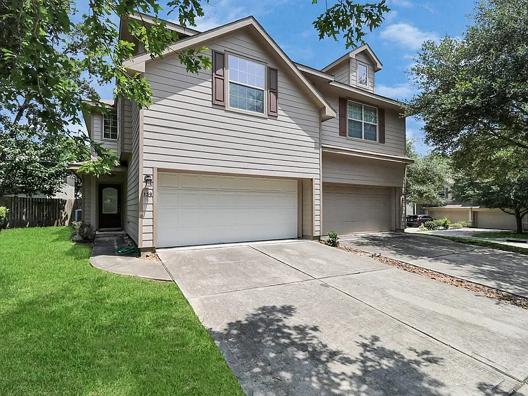 139 Benedict Canyon Loop — Photo 1