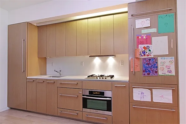 Sold by Citi Habitats | media 2