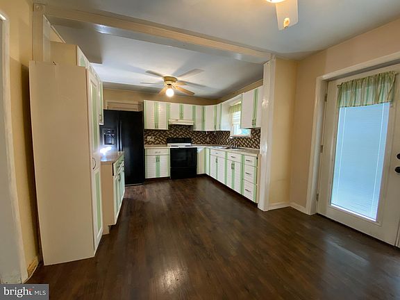 5th image of 225 Peck Dr