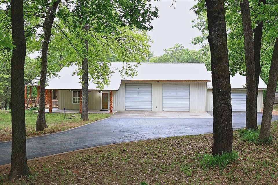 1st image of 400 Driftwood Dr