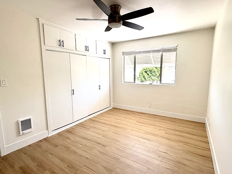 325 N Colorado Pl #7 — Photo 16