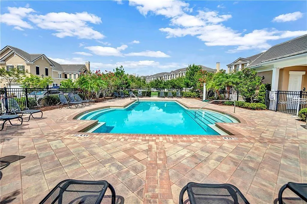 3 bed, 3.5 bath, 2397 sqft, $6,500 — Photo 1