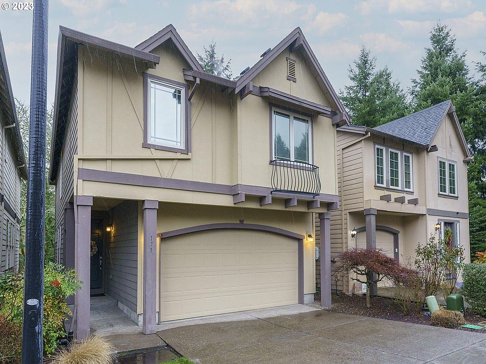 1st image of 171 NE Stonebriar Ln