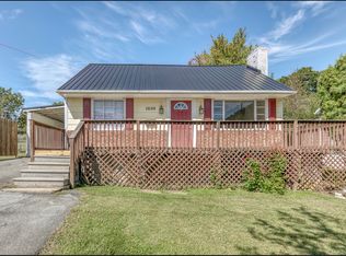 1609 E Fairview Ave, Johnson City, TN 37601