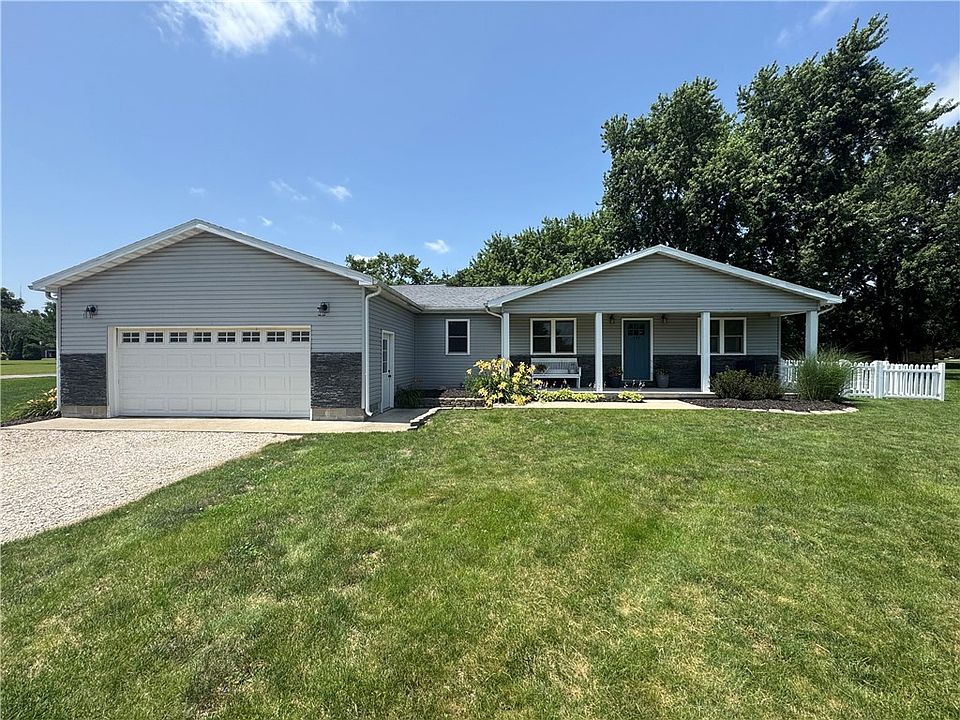 1st image of 119 Woodlawn Dr