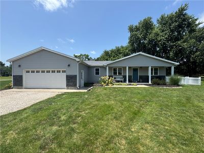 119 Woodlawn Dr, Chrisman, IL, 61924