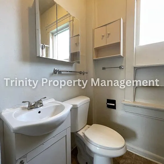 306 Byrd Ln — Photo 6