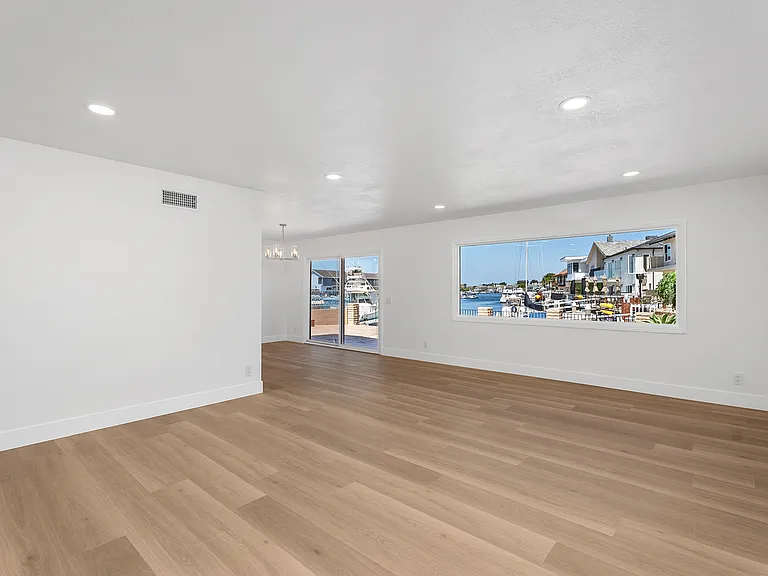 4051 Mistral Dr — Photo 6