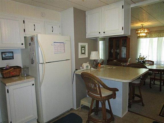 4th image of 47 Kono Cir