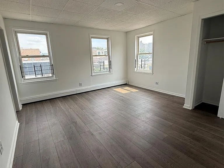4001 Bergenline Ave #3 — Photo 4