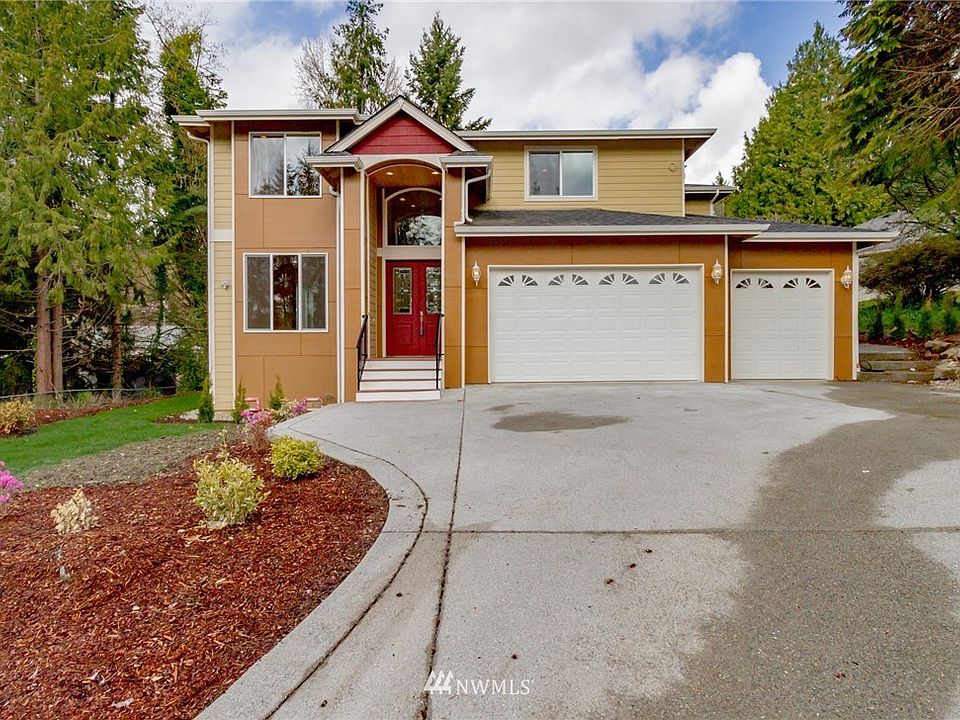 1st image of 1216 S 211th Place