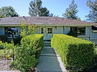 2324 Pickens Canyon Rd, La Crescenta, CA 91214