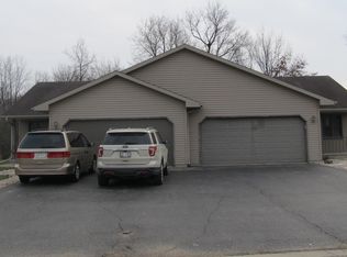 3522-3524 Sheffield Dr, Janesville, WI 53546