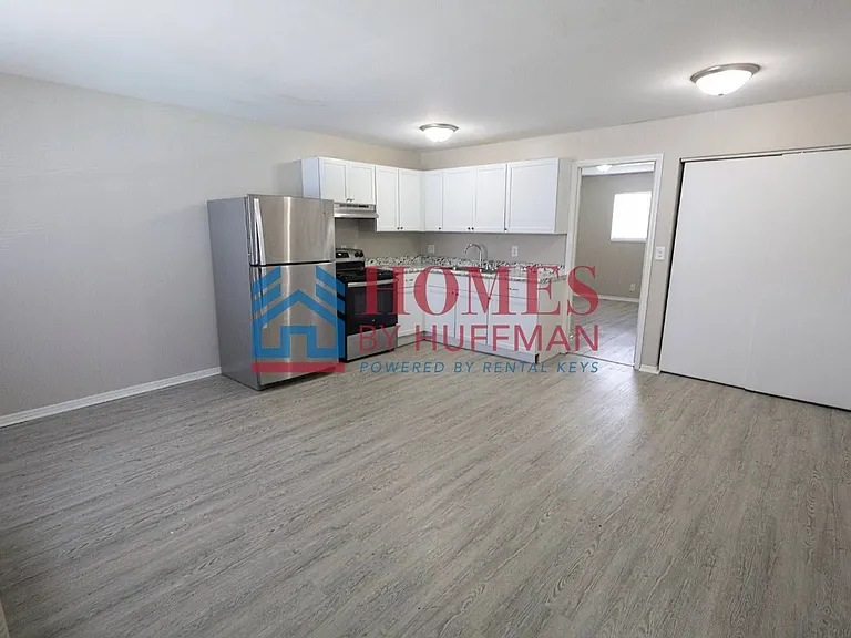 Eastridge Apartment Complex — Photo 4