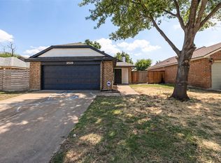 2519 Butterfield Dr, Fort Worth, TX 76133