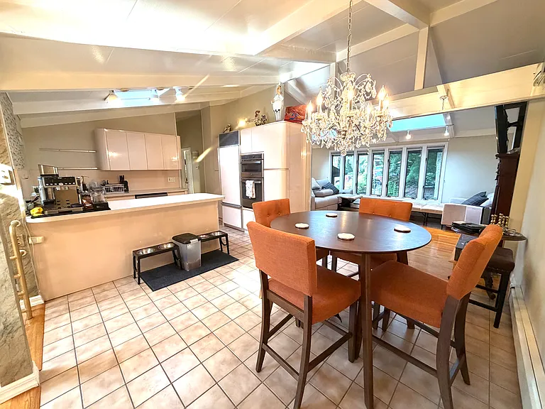 52 Deepdale Dr #1 — Photo 12