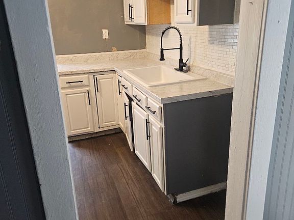 2nd image of 3434 W 60th St