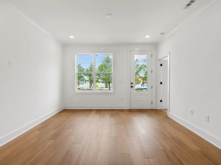 4603 1/2 Malone Ct — Photo 21