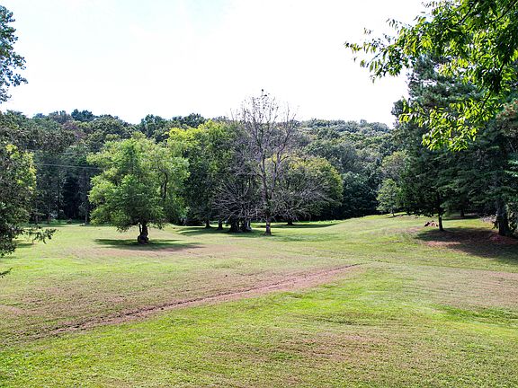 2nd image of Byrds Chapel Dr