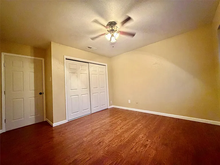 5800 Lumberdale Rd #86 — Photo 36