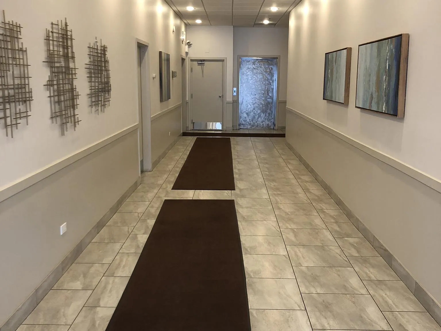1 bed, 1200 sqft, $2,400 — Photo 4