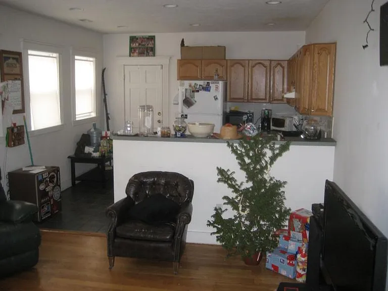 55 Gardner Ter #2 — Photo 15