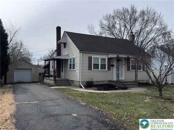 58 George Ave, Nazareth, PA 18064