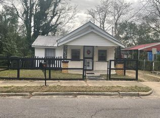 635 Chickasaw St, Dothan, AL 36303