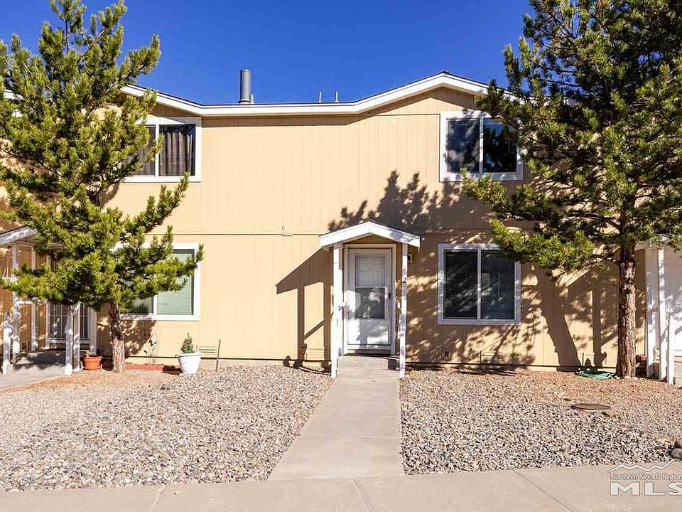 1st image of 1284 Redwood Cir APT 2