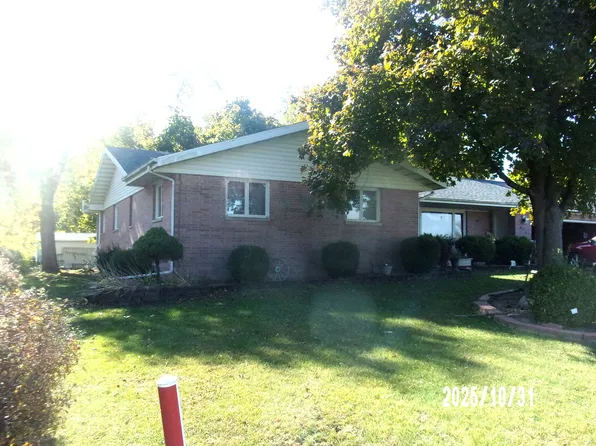 407 E Pine St, Chatsworth, IL 60921