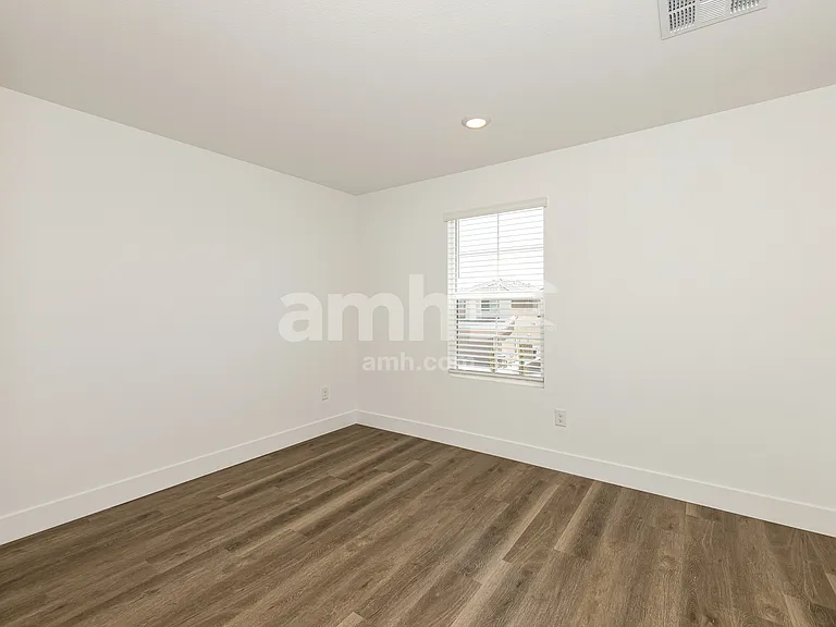 9824 Kai Jurcevic Ave — Photo 11